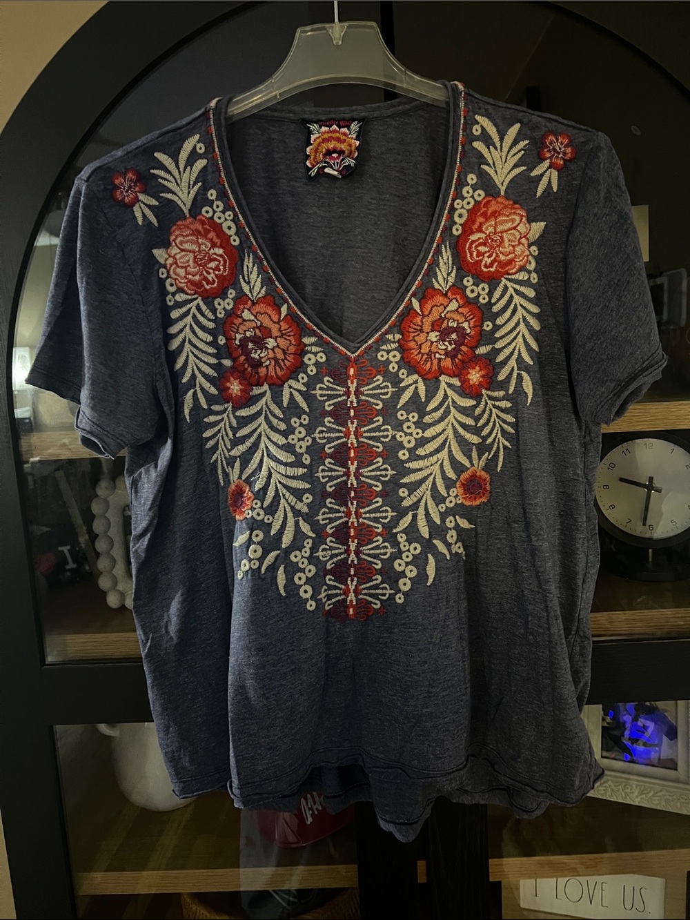 Johnny Was Blue Short Sleeve V-Neck Top with Red/Beige Floral Embroidery XL - Picture 10 of 14